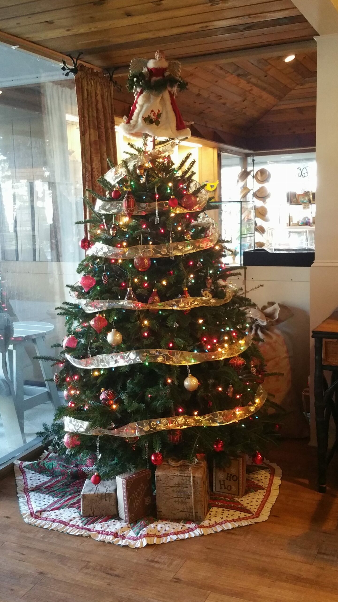 Our beautiful tree this year.  Thank you to the front desk girls for doing such a great job!